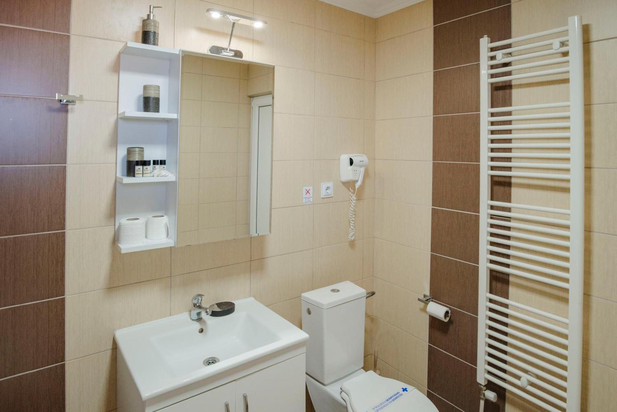 Hotel Kiko Bitola Exteriör bild