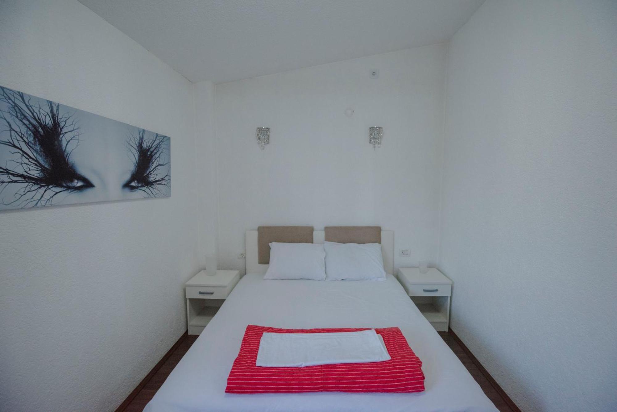 Hotel Kiko Bitola Exteriör bild