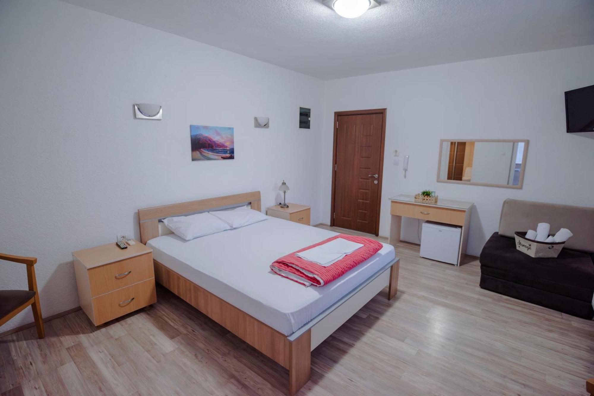 Hotel Kiko Bitola Exteriör bild