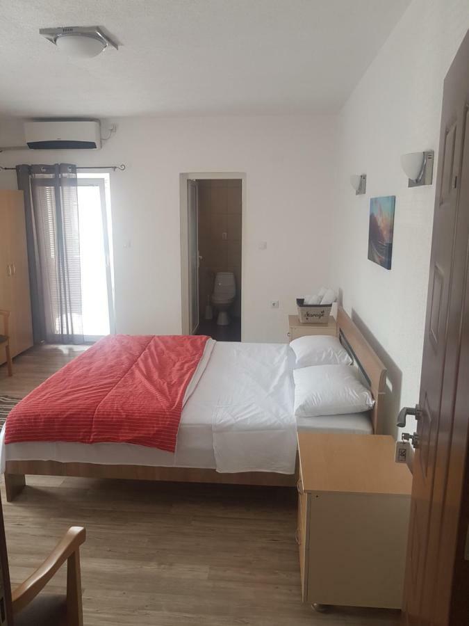 Hotel Kiko Bitola Exteriör bild